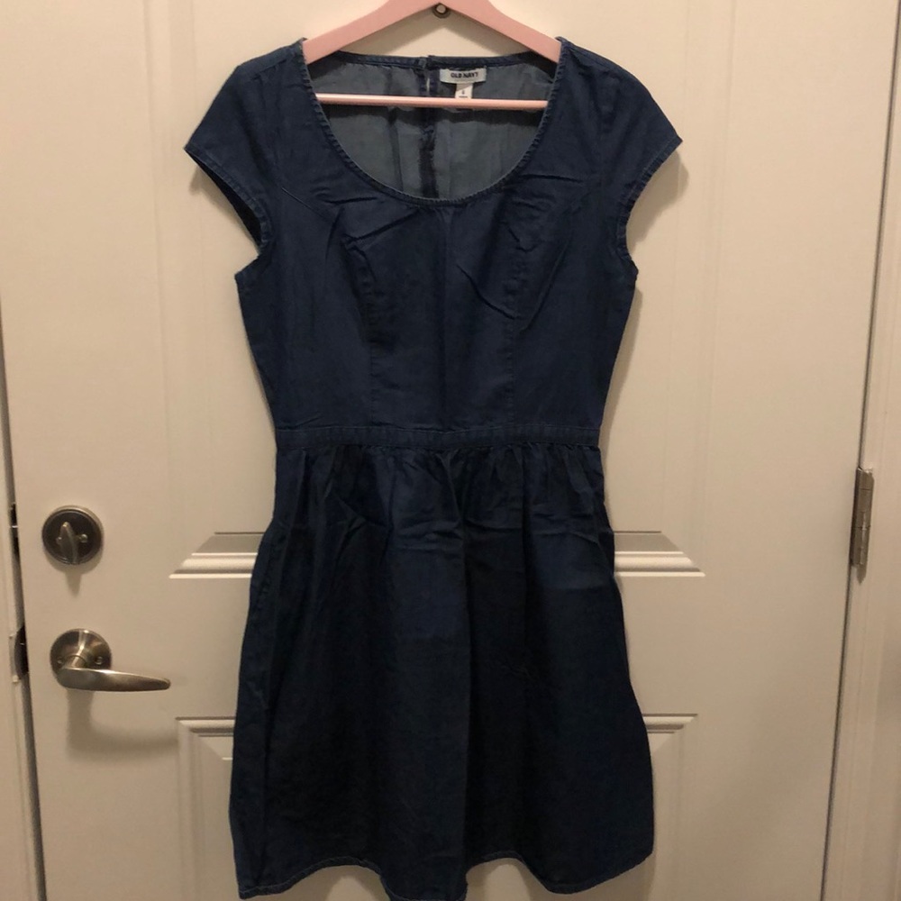 Chambray denim Old Navy dress 💙